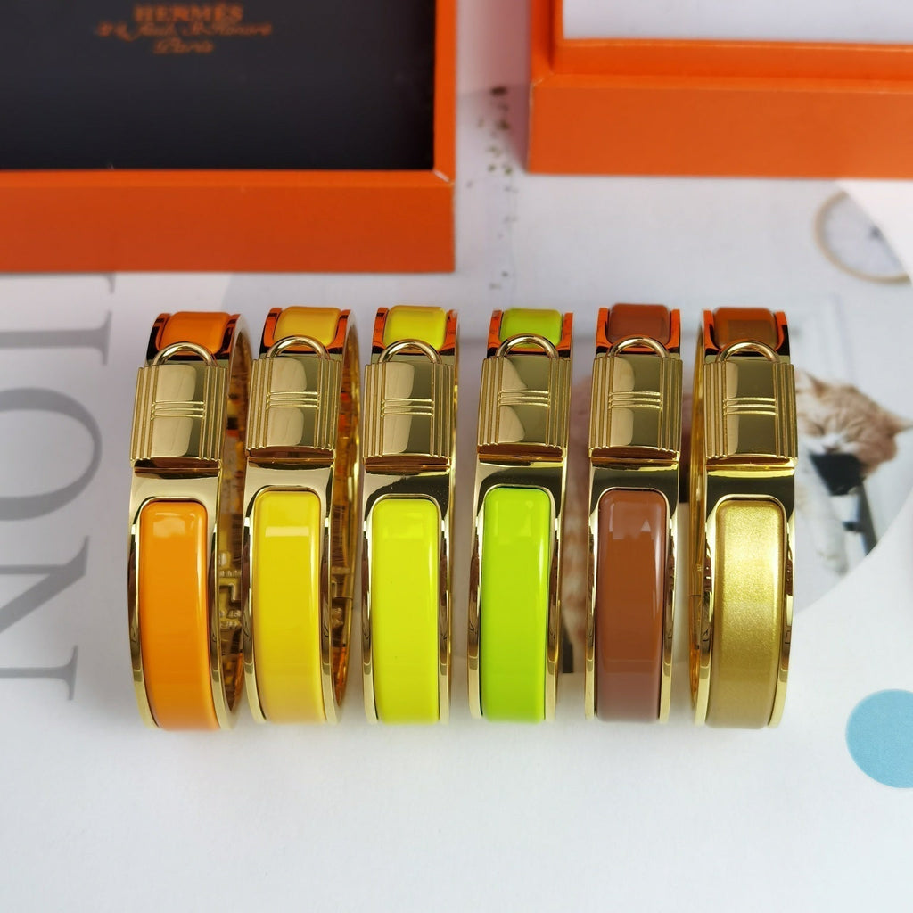 18K Clic Cadenas Yellow Hermes Bracelet